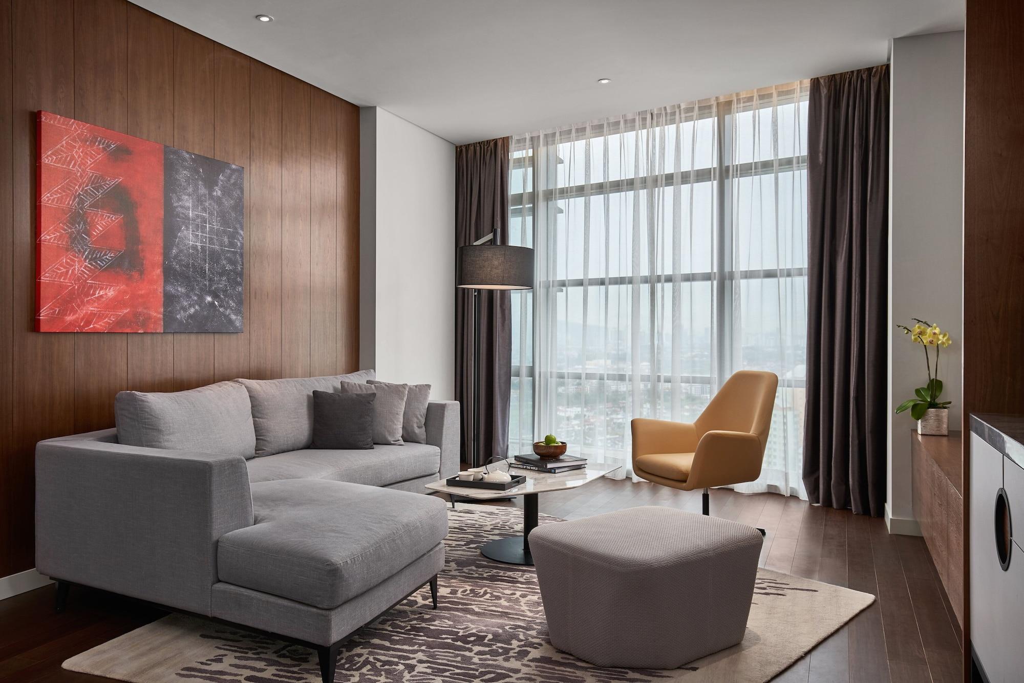 Le Meridien Петалінг-Джая Екстер'єр фото