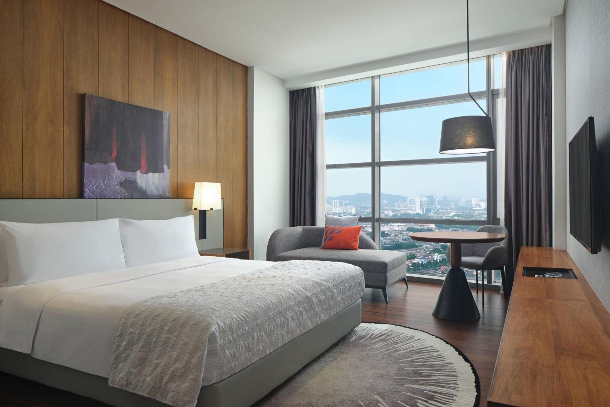Le Meridien Петалінг-Джая Екстер'єр фото