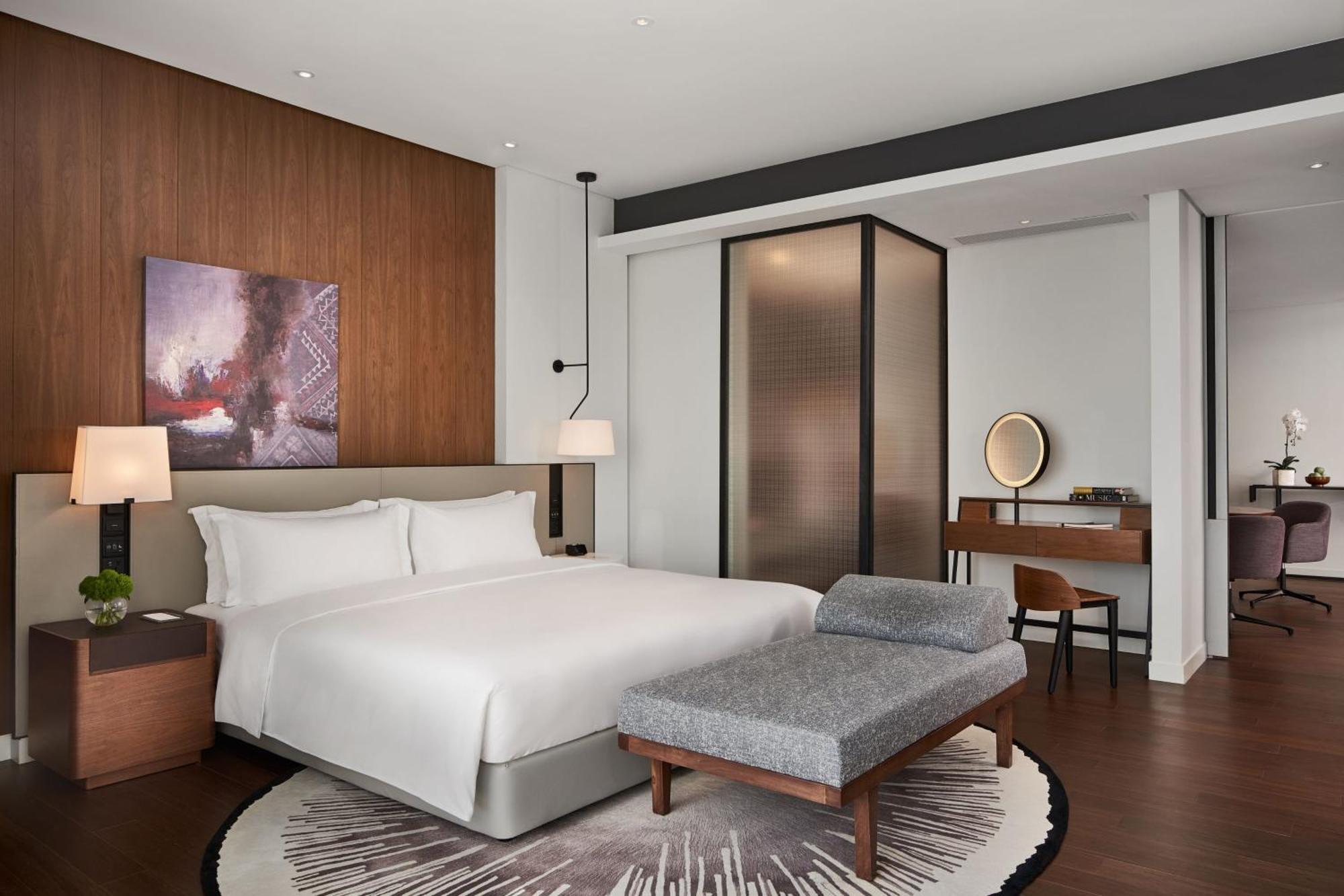 Le Meridien Петалінг-Джая Екстер'єр фото